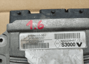 Renault Megane Scenic II 1.6 16V komputer silnika  8200298457 8200242405 8200321263 1