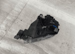 Mazda CX3 CX-3 lampa full led prawy 3