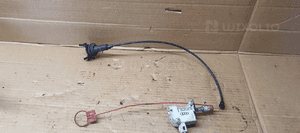 Silniczek klapki wlewu paliwa Audi A8 D3 4E0862150 1