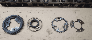Podstawa mocowanie wałka rozrządu koło zębate BMW 5 E39 M52 M54 2.0i 2.2 1748042 1438375 4