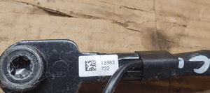 Zapinka pasa prawy przód przednia prawa Opel Zafira C 13383724 13383722 7