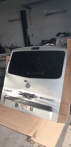 Klapa bagażnika tył Opel VIVARO B TRAFIC III 2