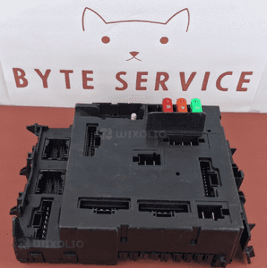 Mercedes-Benz Skrzynka / Moduł BEZPIECZNIKÓW SAM A4519001802 3