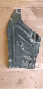 Osłona podwozia płyta lewa BMW I E81 7059388 1