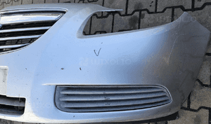 Opel Insignia  I zderzak przód przedni 2