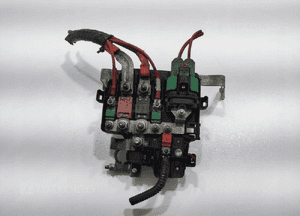 KLEMA PLUS PLUSOWA BEZPIECZNIK AKUMULATORA RENAULT KANGOO III 241363873R 2