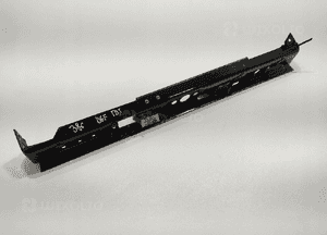 Pas górny belka wzmocnienie przód przednie land rover defender TD5 1999-06 2