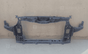 Pas przedni wzmocnienie hyundai I40 diesel 1
