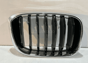 BMW X3 G01 / X4 G02 Grill / Nerka / Prawa - 14604 1