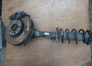 Mcperson prawy zwrotnica vw tiguan 5N0 audi Q3 2.0 6