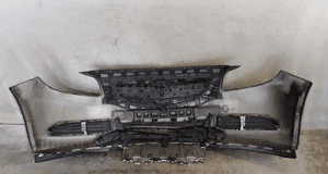 Zderzak przód przedni do opel insignia Z179 uszkodzony !!! 5
