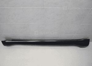 Jeep grand cherokee WK2 listwa progowa lewa 2