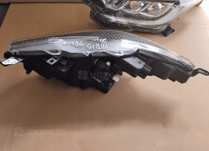 Lampa przód przednia full led prawa lewa toyota yaris iv 4 24R uk 11