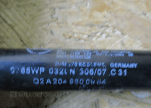 Siłownik teleskop maski prawy lewy mercedes W204 A2049800064 A2049800964 4