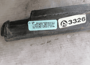 Listwa zgarniająca prawa lewa przód tył Porsche Cayenne 2 II 7P0837476E 7