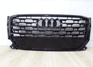 Grill atrapa zderzaka audi Q2 81A 81A853651 1