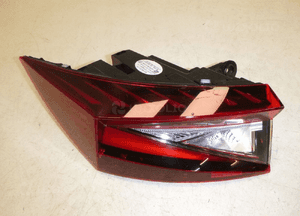 Skoda enyaq iv lampa lewy tył lewa tylna led oem 4