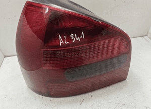 Lampa lewa tył tylna audi A3 8L 96-99 1