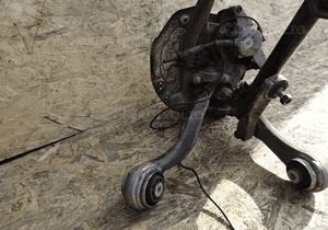 MCPERSON LEWY ZWROTNICA AMORTYZATOR MERCEDES W205 2