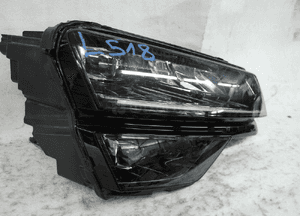 Skoda karoq full led bdb lampa przednia prawa 4