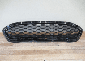 Grill gril atrapa ford fiesta MK8 viii st 2018- 5