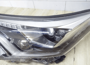 Toyota c-hr chr lampa lewa full led 81150-F4071 2