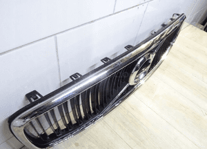 Grill zderzaka volvo V90 przód 5