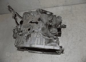 Volvo XC40 1.5 plug-in hybrid skrzynia biegów P01285477 3