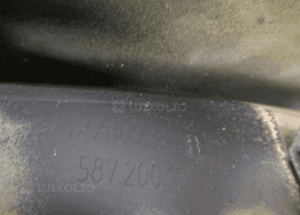 Listwa boczna błotnika prawa lewa audi R8 spyder 2010- 7