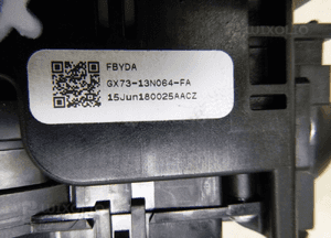 JAGUAR XE X760 PRZEŁĄCZNIK ZESPOLONY TAŚMA ZWIJAK 8