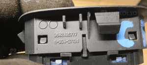 Przełącznik włącznik alarmu CHECK Citroen C5 III 96637760ZD 9682436777 4