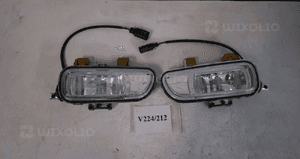 Lampa lewa prawa halogen przeciwmgielna mb mercedes actros axor MP2 A9408200156 A9408200056 no V224/212 1
