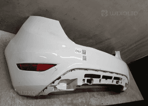 Zderzak tyl tylny ford fiesta MK7 7 vii H9 biały 3