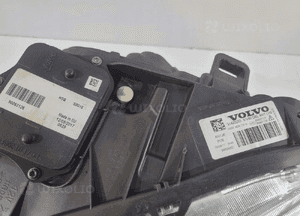 VOLVO S60 V60 Lift Lampa kompletna Xenon - L 13625 8
