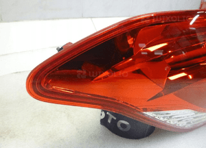 Citroen C4 2 ii sedan lampa lewy tył lewa 5 pin 6