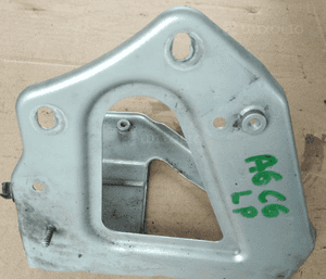Audi A6 C6 wspornik błotnika przód prawy 4F0821136 1
