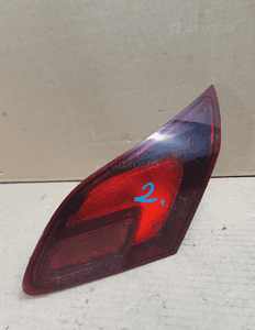 OPEL ASTRA J HB Lampa tył prawa w klapę 1