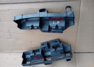 Renault Scenic III 3 slizg pod lampe przod przedni lewy 2