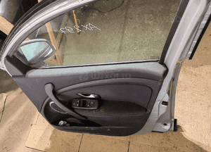 Drzwi prawy przód renault megane iii 08-15 5