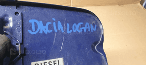Klapka wlewu paliwa Dacia Logan I 7