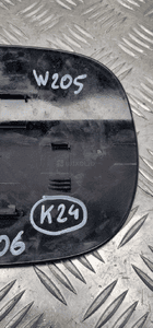 Mercedes W205 klapka wlewu paliwa A2057570106 8