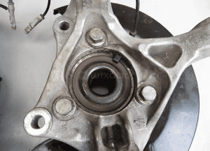 Zwrotnica piasta prawy przód Opel Astra IV J 1,6 1,7 CDTI 13324458 13324459 5