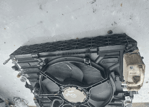 Bmw E60 E61 2.5i 3.0 M54 aut komplet chłodnic wody klimy wentylator 4476033 11