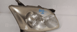 Lampa przod przednia prawa toyota avensis T25 2