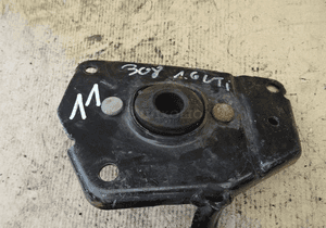 Łapa poducha skrzyni peugeot 308 9658252780 1