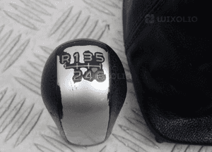 MIESZEK ZMIANY BIEGÓW ISUZU D-MAX 3