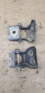 Zawias zawiasy drzwi prawy tył para Peugeot 307 1