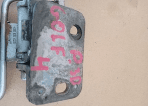 Zawias zawiasy drzwi prawy przód para VW Golf IV 4 5