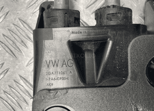 Seat tarraco lewarek wybierak dźwignia zmiany biegów 5QF711049A 4