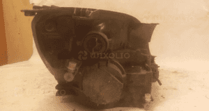 Przod przednia lampa lewa ford fiesta MK5 2